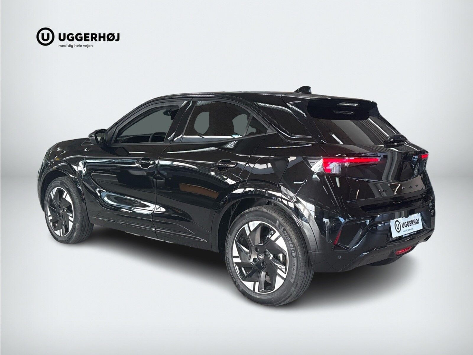 Sort Opel Mokka-e fra 2025