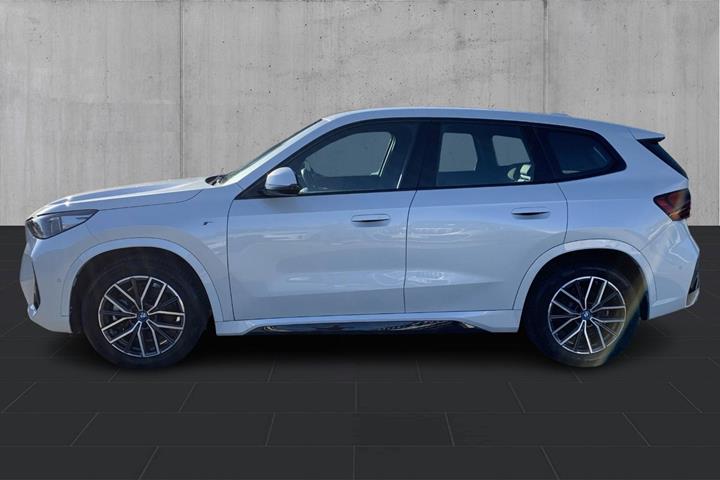 undefined BMW iX1 fra 2023