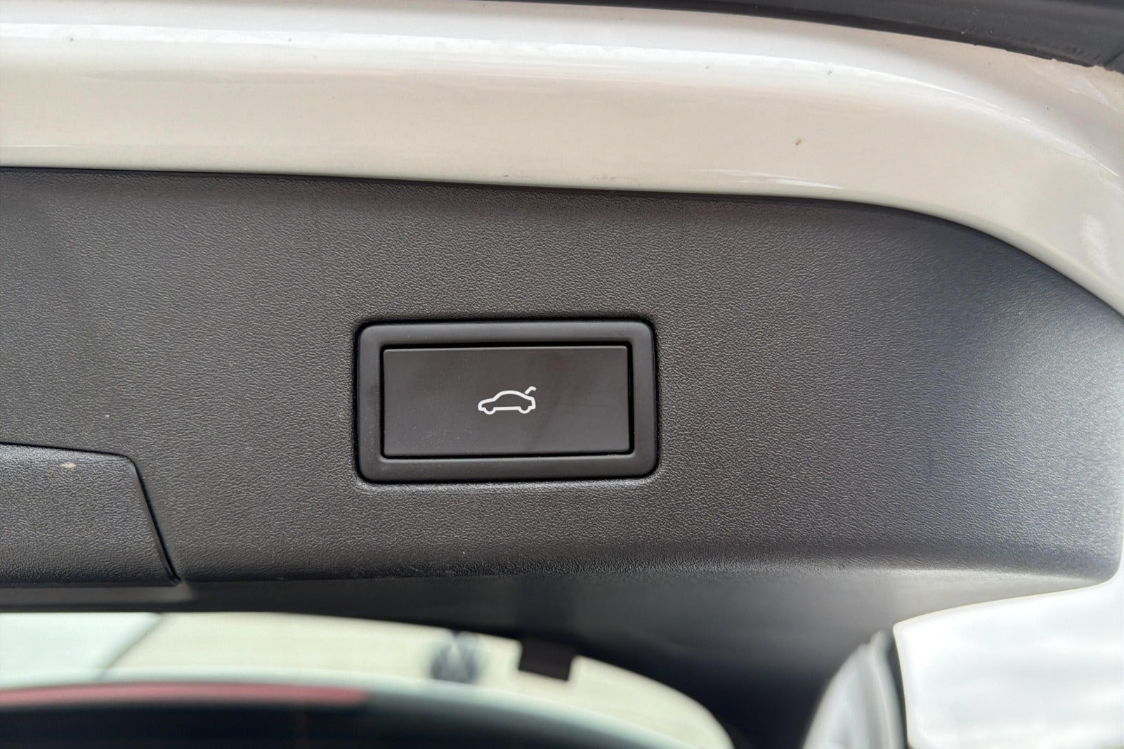 Hvid VW ID.4 fra 2025