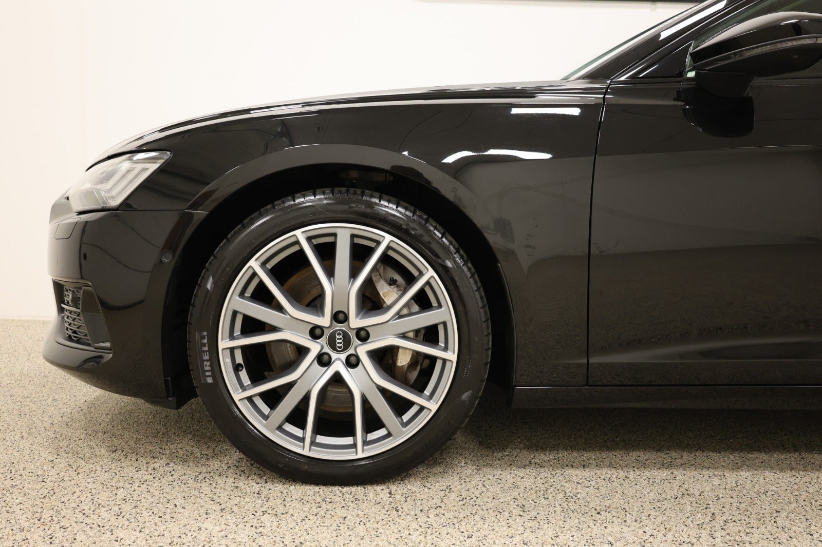Sort Audi A6 fra 2021
