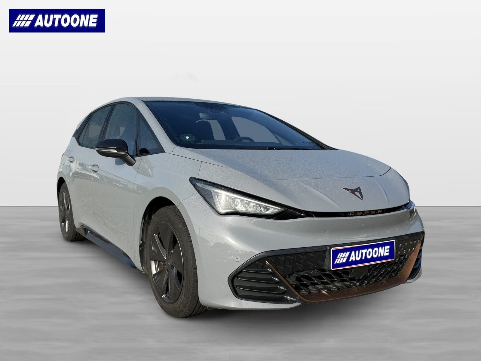 Grå Cupra Born fra 2024