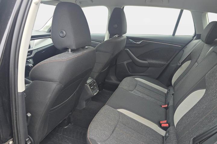 Sort Skoda Scala fra 2020