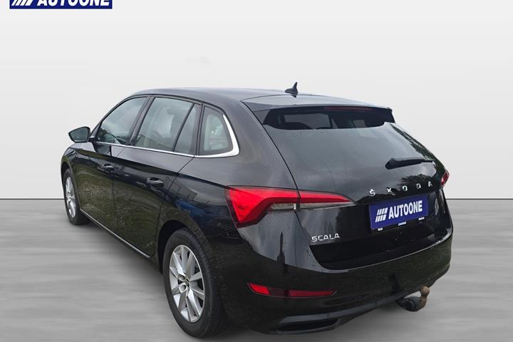 Sort Skoda Scala fra 2020