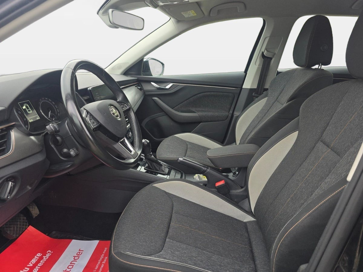 Sort Skoda Scala fra 2020