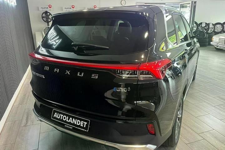 Sort Maxus Euniq6 fra 2022
