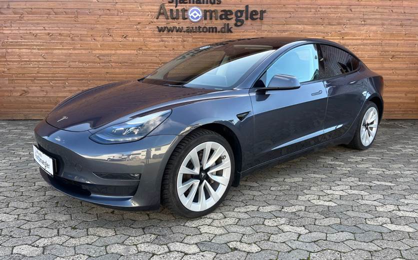 Tesla Model 3 Long Range AWD