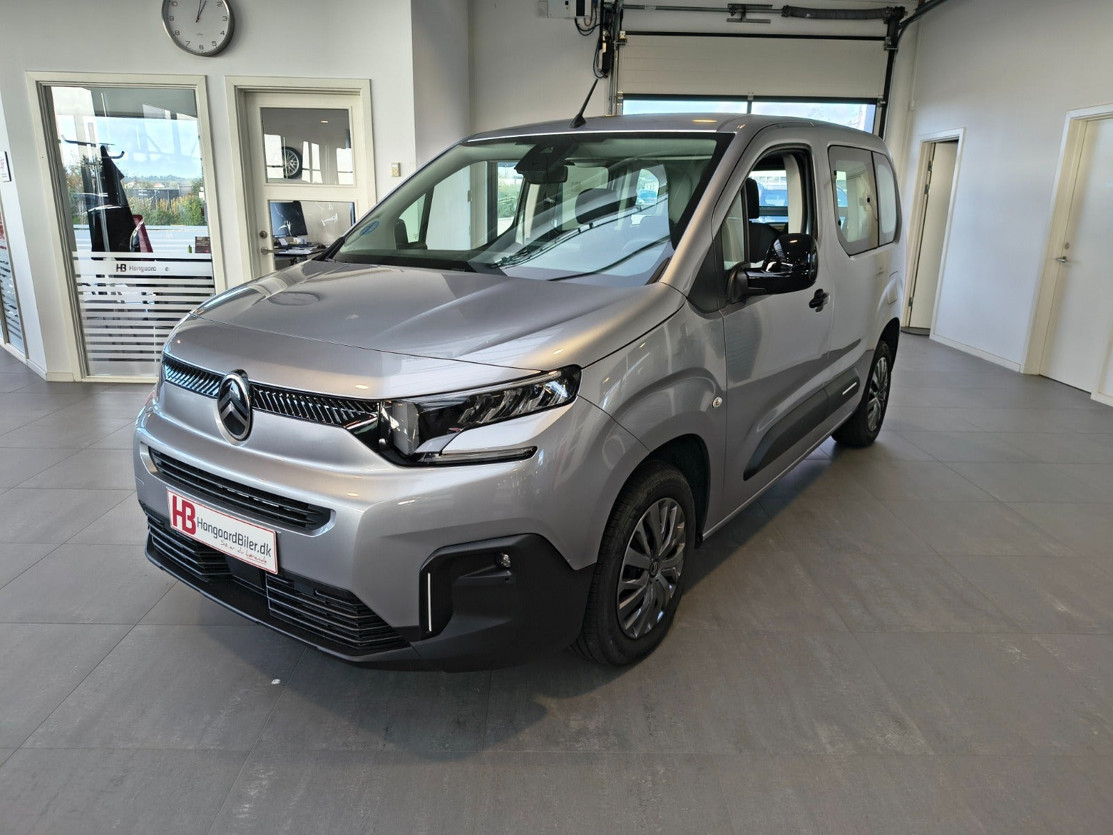 Sølv Citroën ë-Berlingo fra 2025