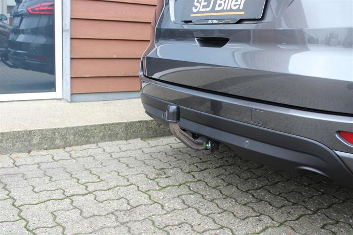 Grå Ford S-MAX fra 2021