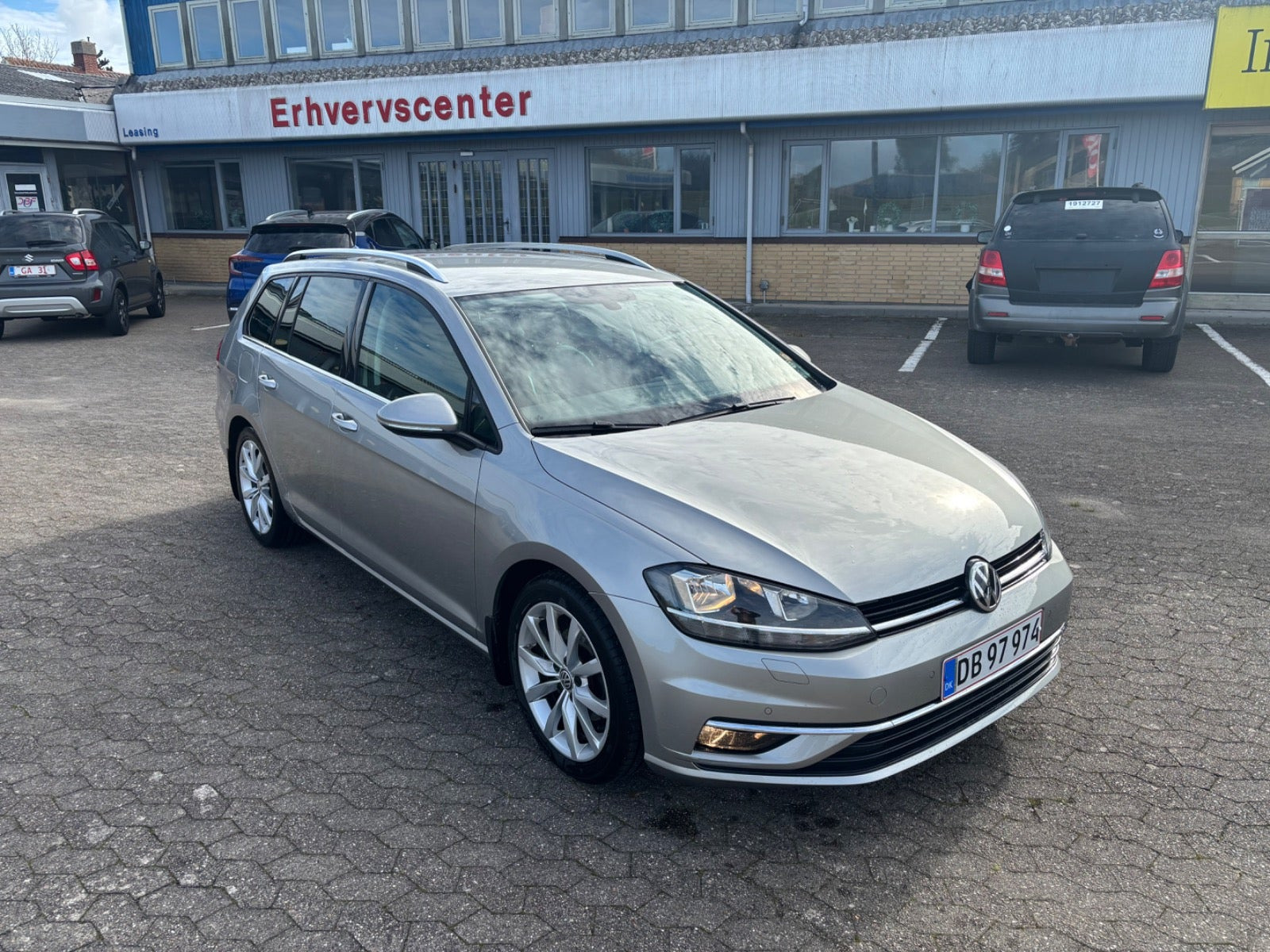VW Golf VII 1,5 TSi 150 Highline Variant DSG
