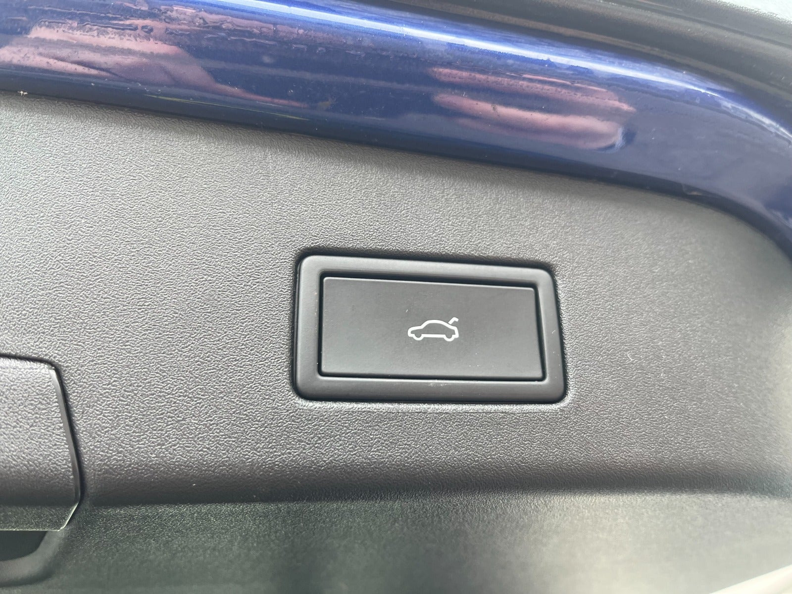 Blå VW ID.4 fra 2025