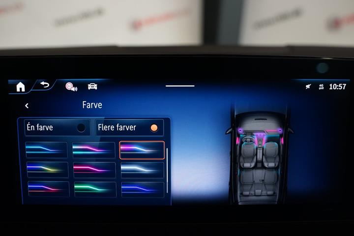 Grå Mercedes EQA250+ fra 2025