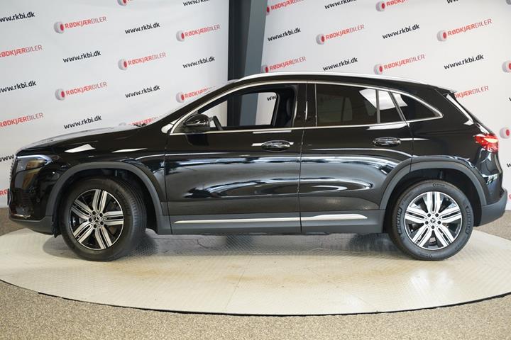 Sort Mercedes EQA250+ fra 2025