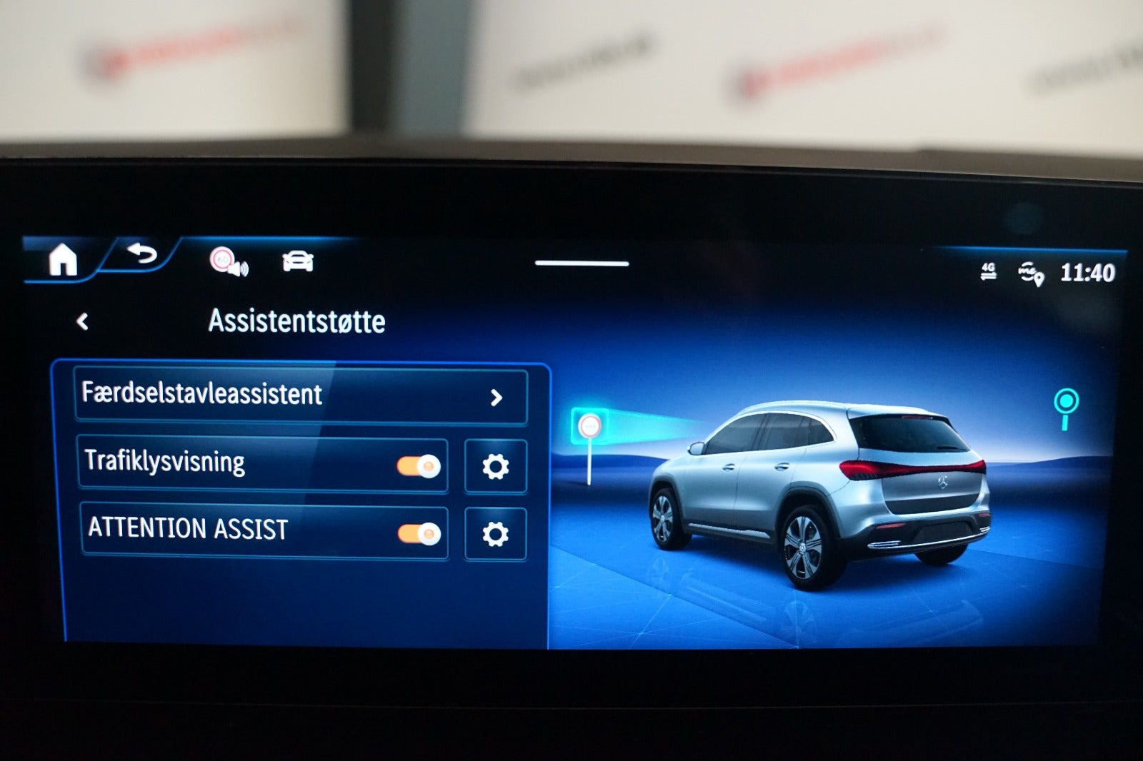Sort Mercedes EQA250+ fra 2025