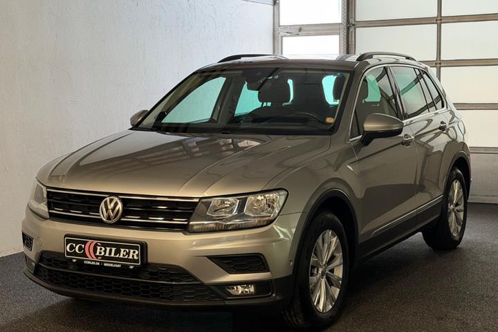 Grå VW Tiguan fra 2020