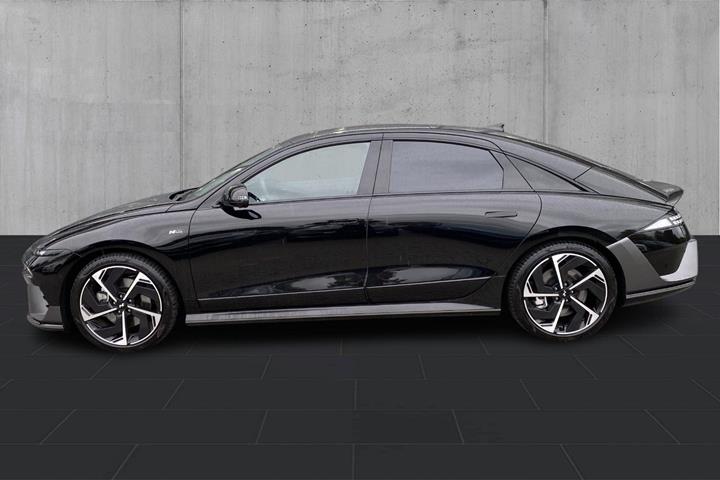 Sort Hyundai Ioniq 6 fra 2026