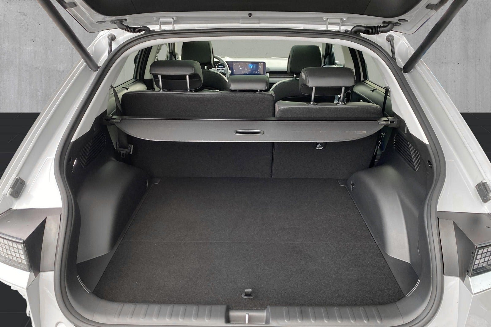 Grå Hyundai Ioniq 5 fra 2026