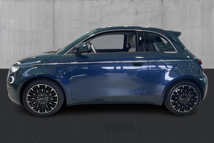 Grøn Fiat 500e fra 2024