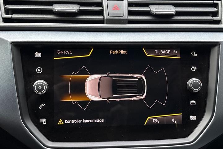 Grå Seat Arona fra 2018