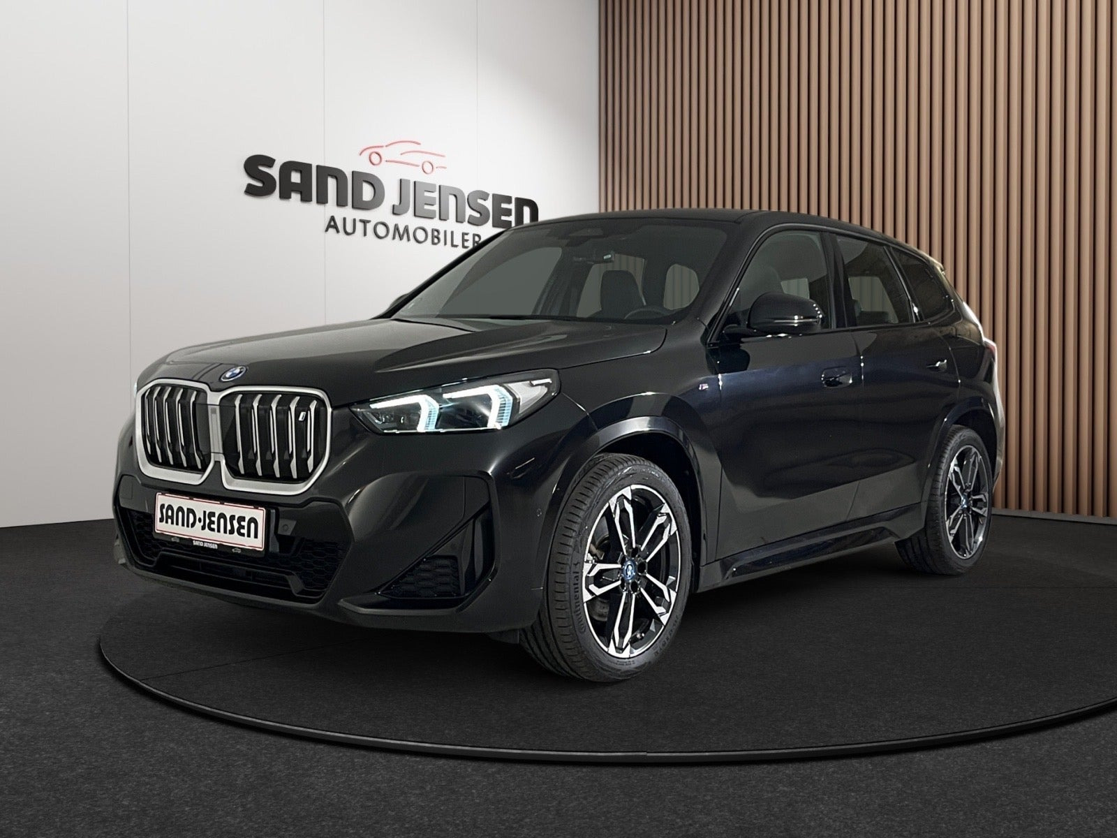BMW iX1 xDrive30 M-Sport Premium