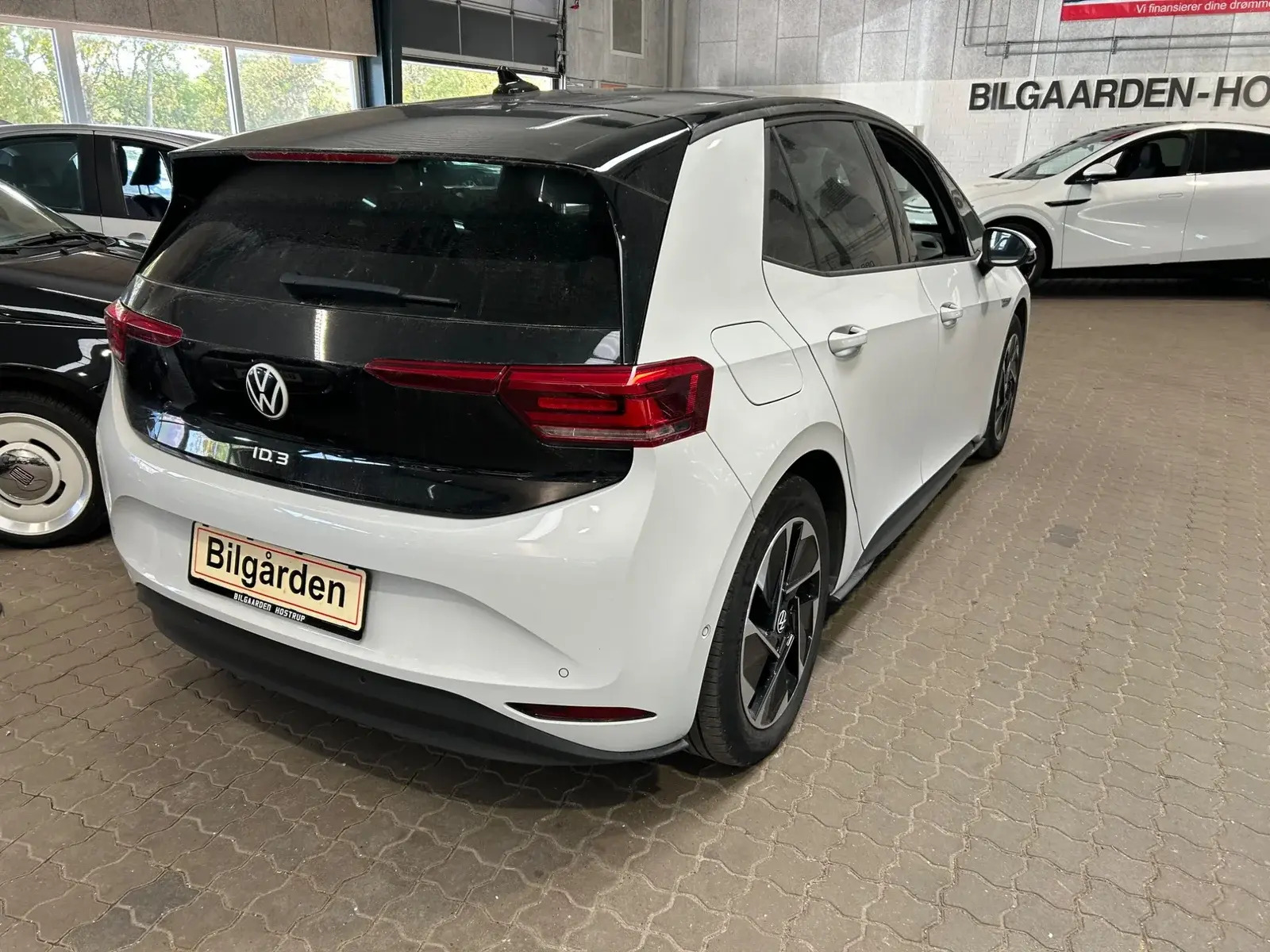 Hvid VW ID.3 fra 2023