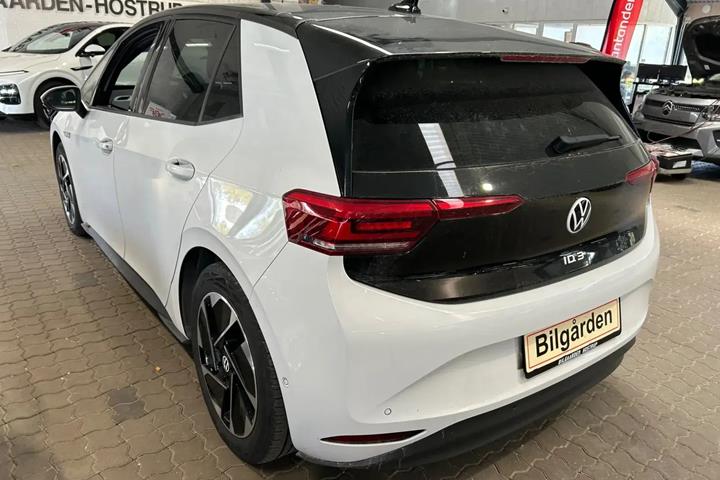 Hvid VW ID.3 fra 2023