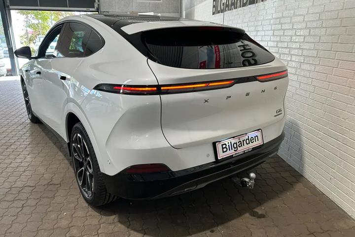 Hvid Xpeng G6 fra 2026