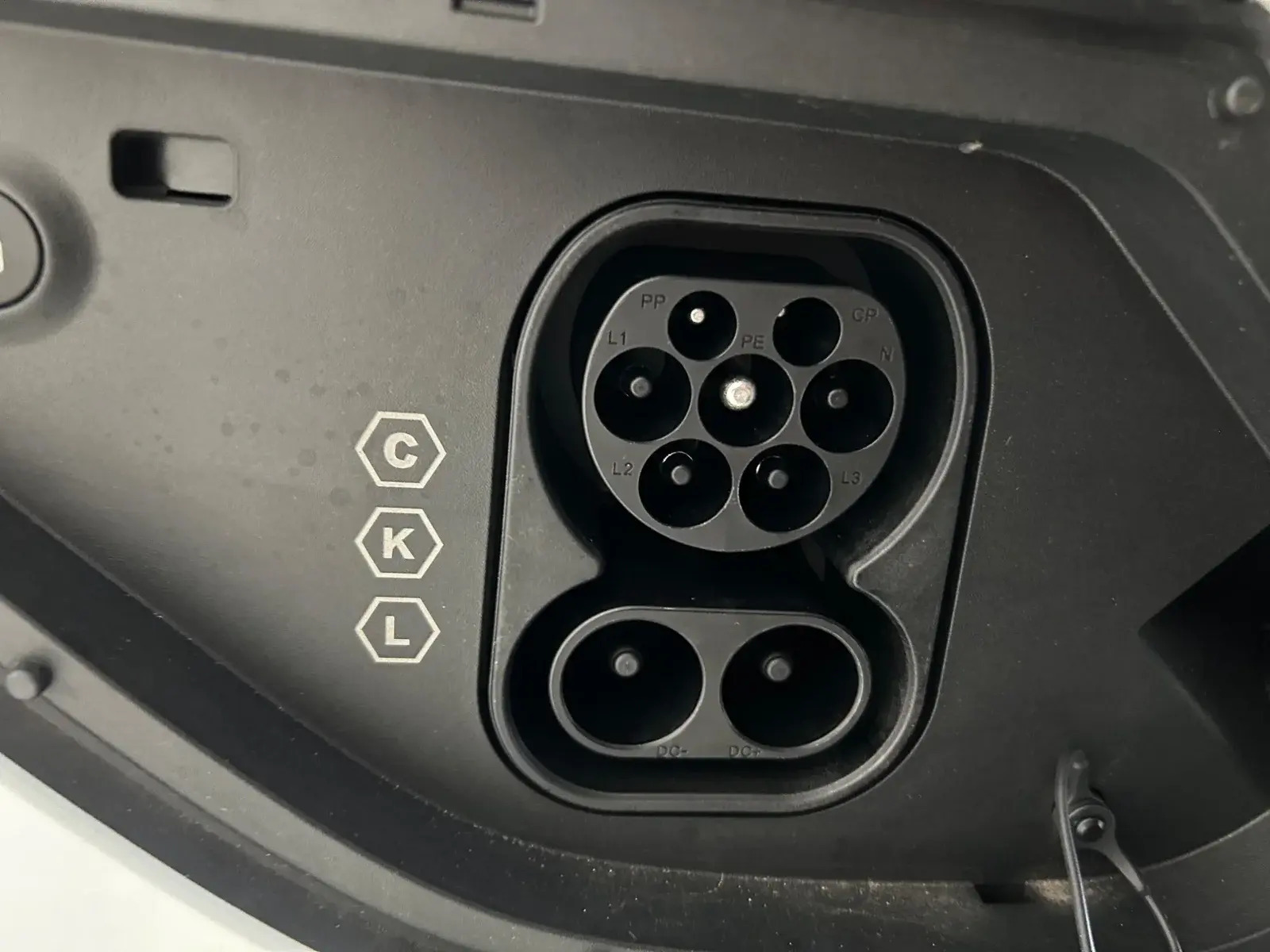 Hvid Xpeng G6 fra 2026