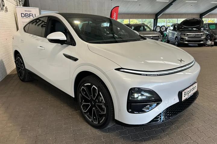 Hvid Xpeng G6 fra 2026