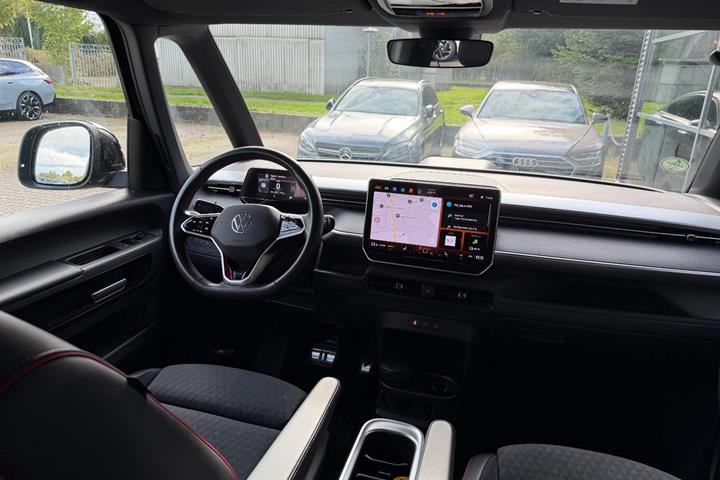 Blå VW ID.Buzz fra 2025