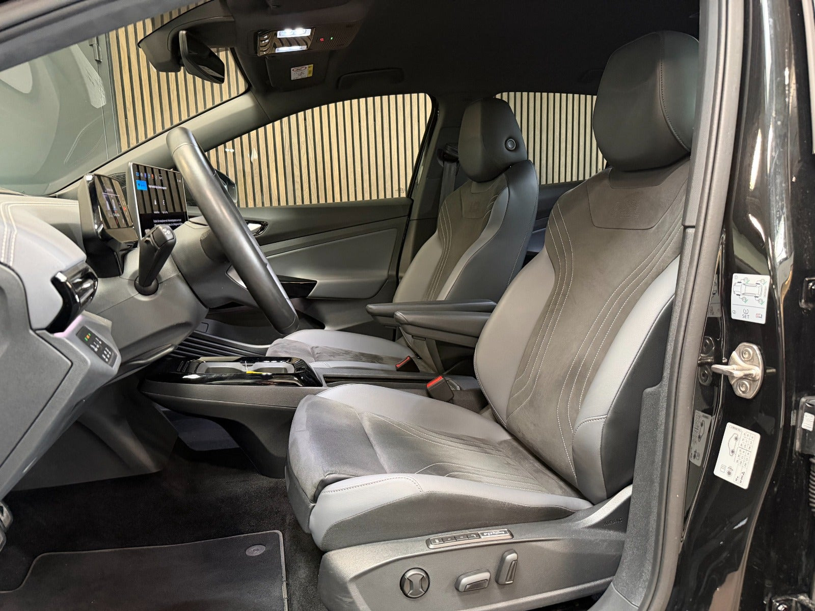 Sort VW ID.4 fra 2025