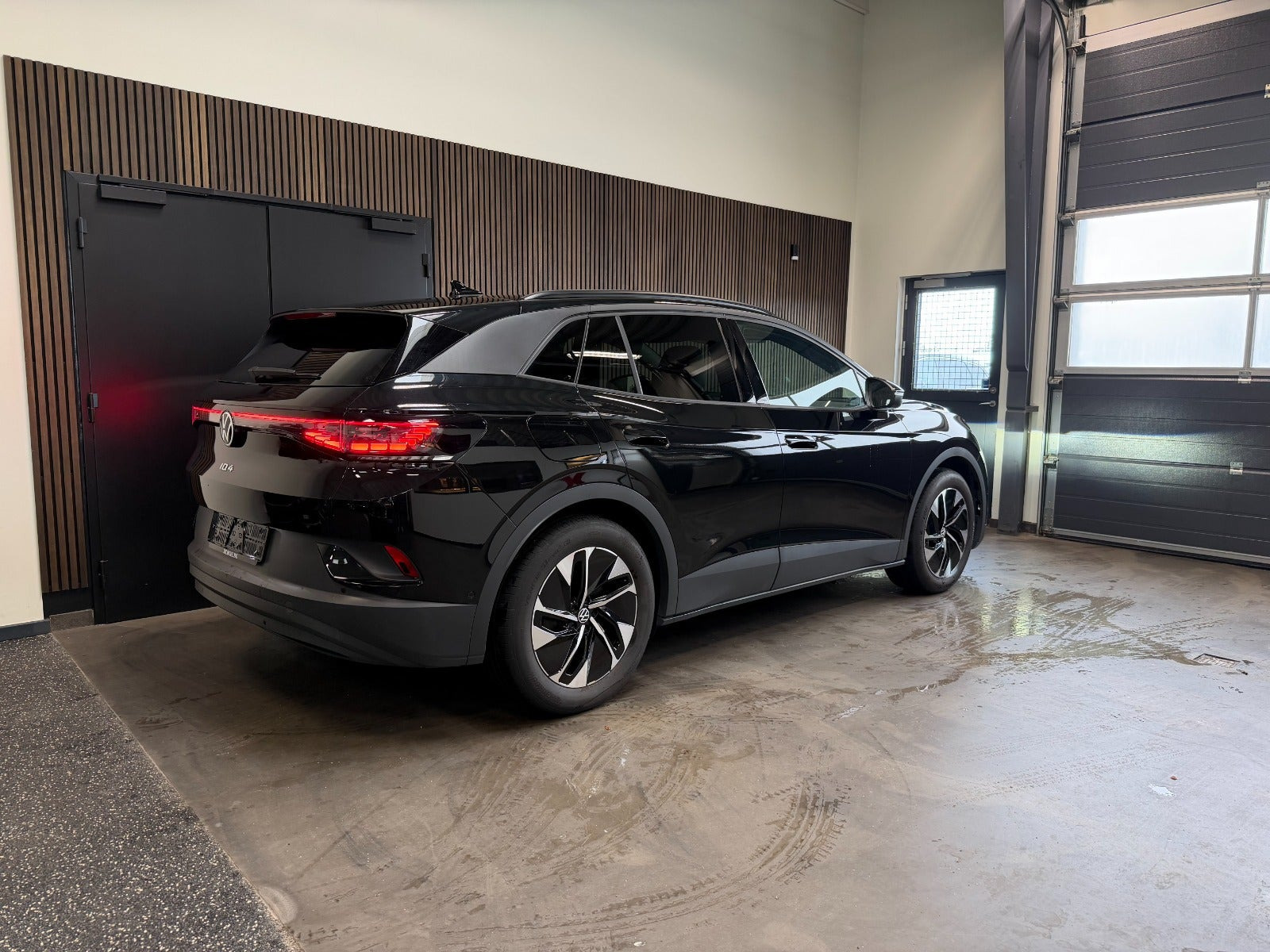 Sort VW ID.4 fra 2025