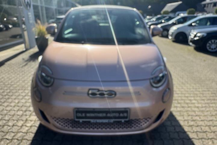 undefined Fiat 500e fra 2024