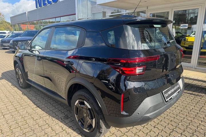 Sort Opel Frontera fra 2025
