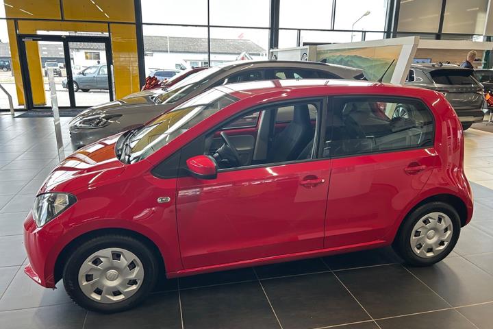 Rød Seat Mii fra 2016
