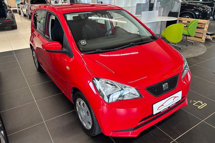 Rød Seat Mii fra 2016
