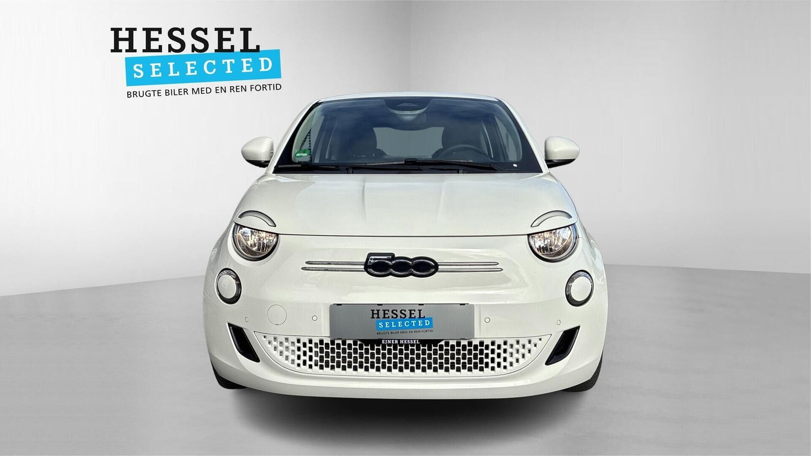 Hvid Fiat 500e fra 2024