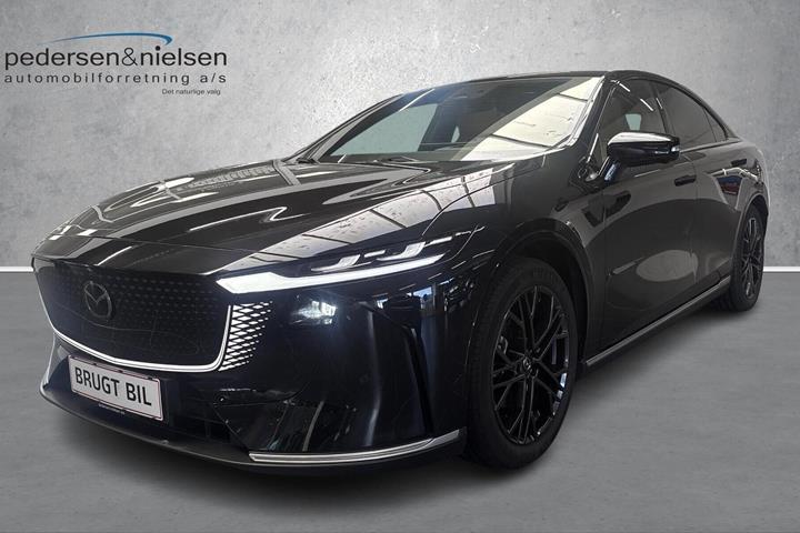 Sort Mazda 6e fra 2025