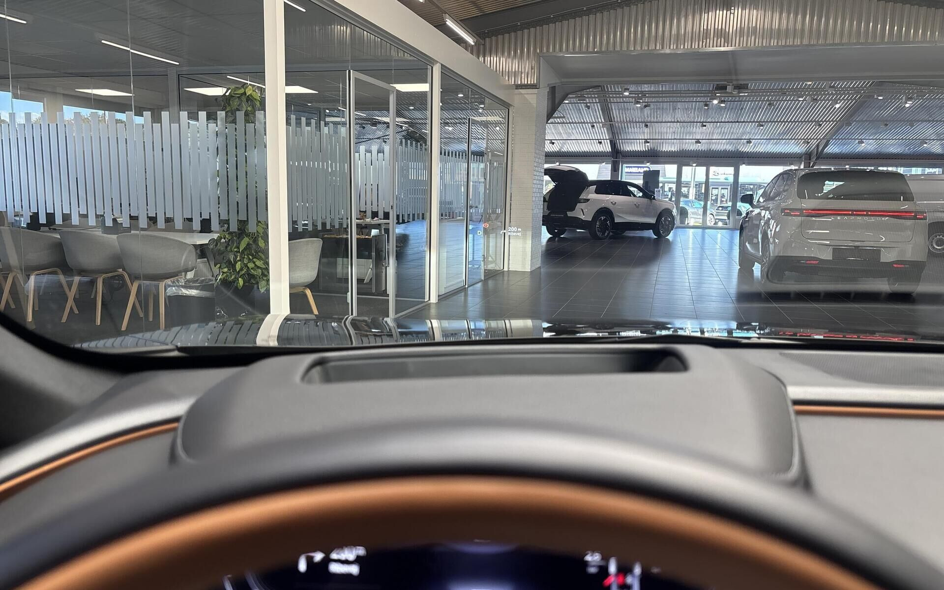 Sort Mazda 6e fra 2025