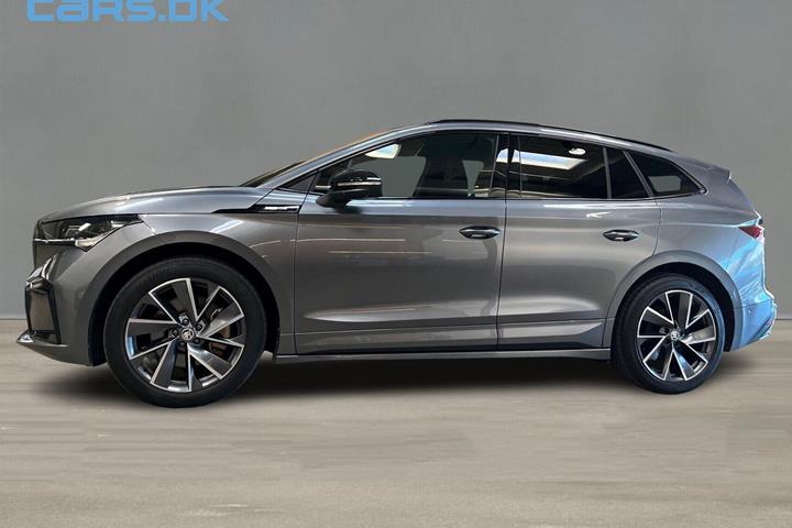 Grå Skoda Enyaq fra 2024