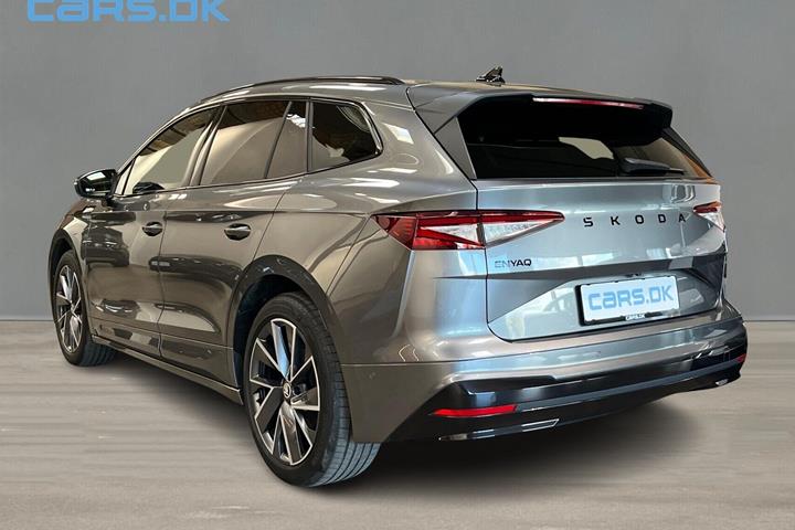 Grå Skoda Enyaq fra 2024
