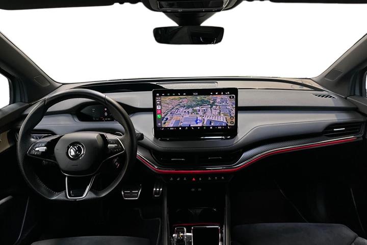 Grå Skoda Enyaq fra 2024