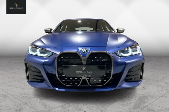 Blå BMW i4 fra 2022