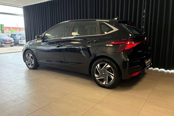 Sort Hyundai i20 fra 2022