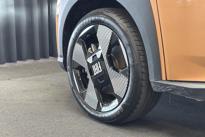 Bronze Fiat Grande Panda fra 2025