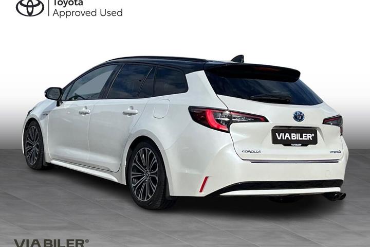 Hvid Toyota Corolla fra 2019