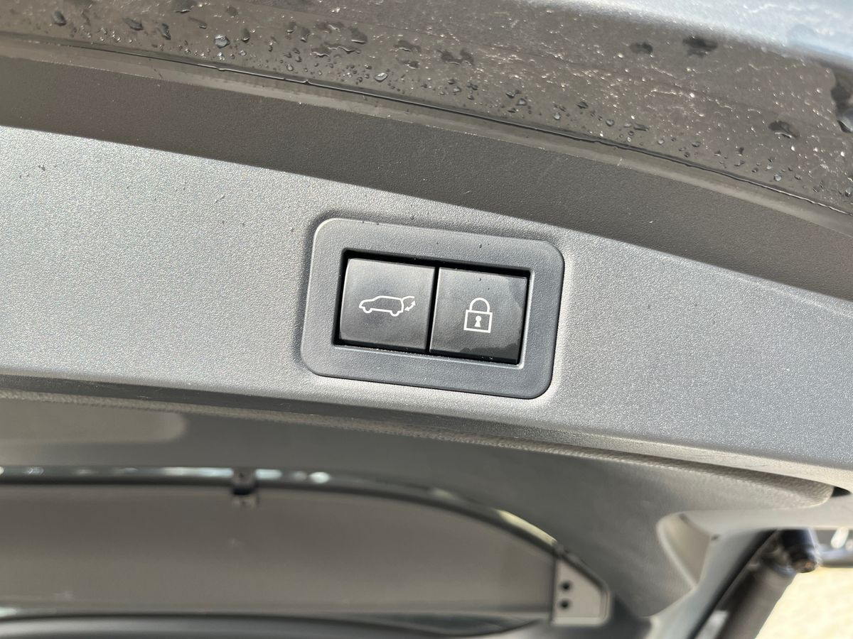 Hvid Toyota Corolla fra 2019