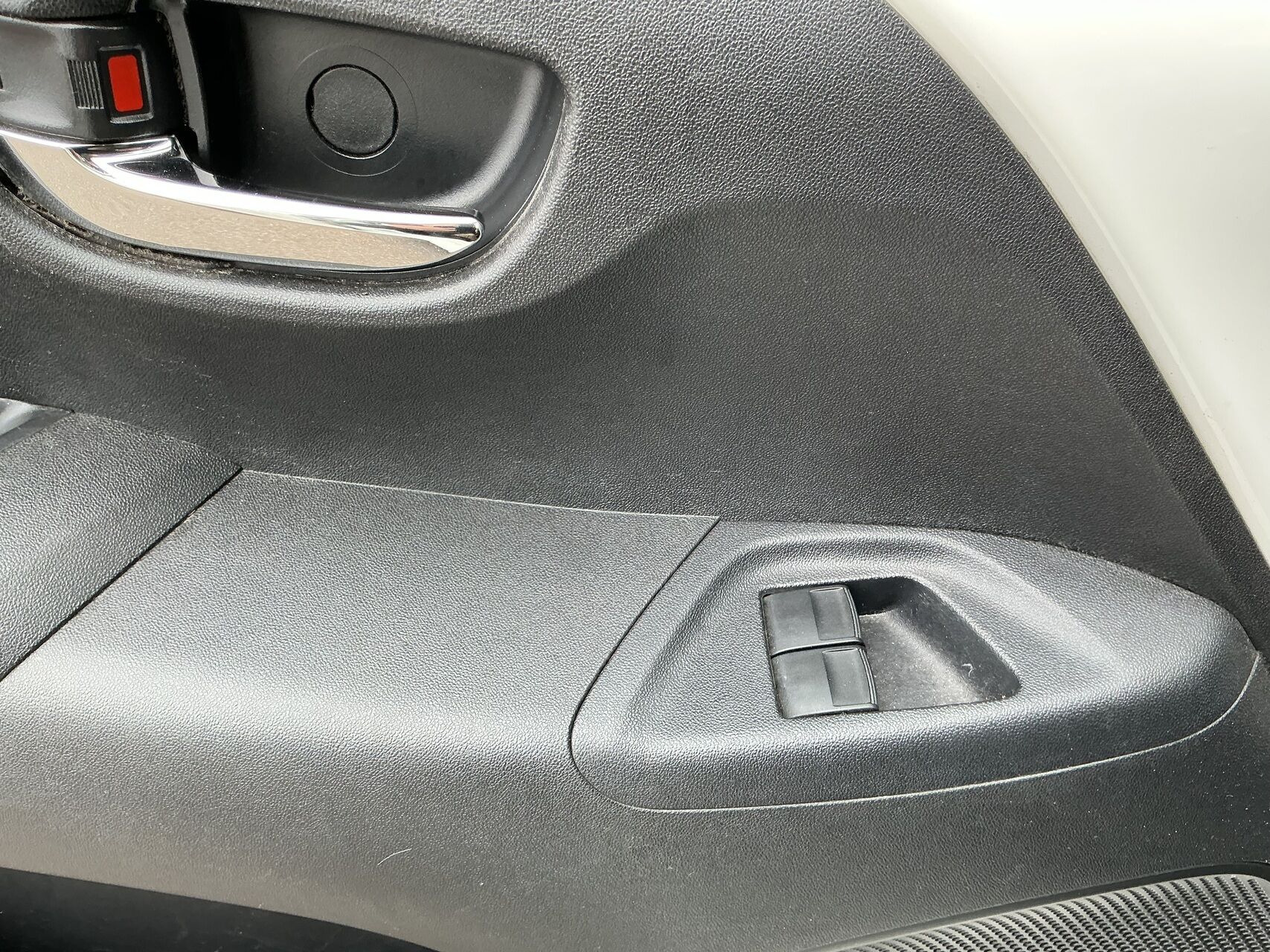 Hvid Peugeot 108 fra 2017