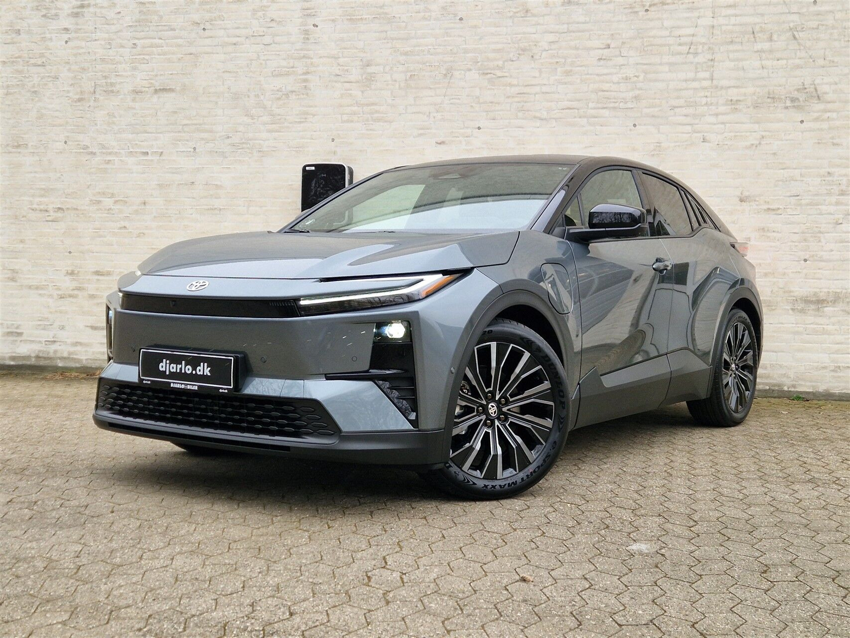 Toyota C-HR+ EL Executive AWD 343HK 5d Aut.