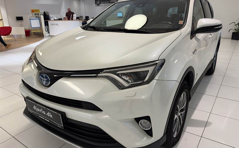 Toyota RAV4 2,5 Hybrid H3 Safety Sense 4x2 197HK 5d 6g Aut.