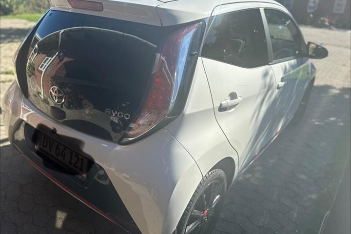 undefined Toyota Aygo fra 2016